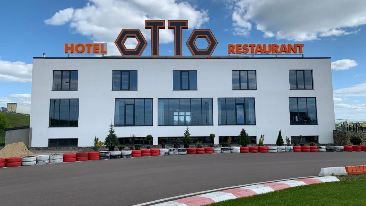 Otto Hotel-Restaurant Rivne Extérieur photo